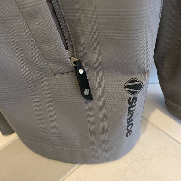 Sunice Golf Jacket - Picture 3 of 5